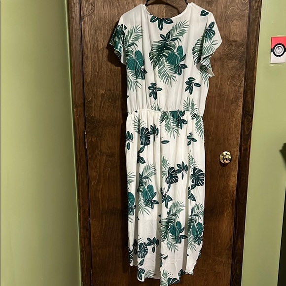 Scone Tropical Leaf Print Wrap Dress - Picture 3 of 3